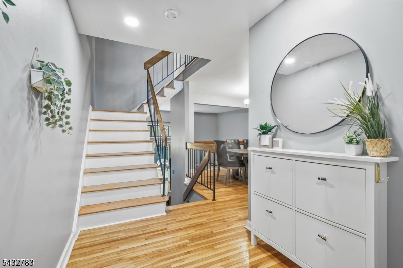 424 Tall Oak Lane Hillsborough NJ 08844
