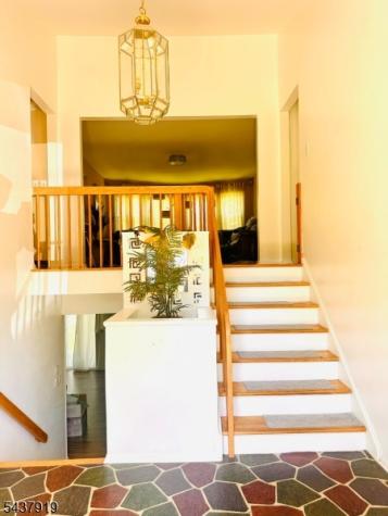 7 Doremus Drive Parsippany-troy Hills NJ 07054
