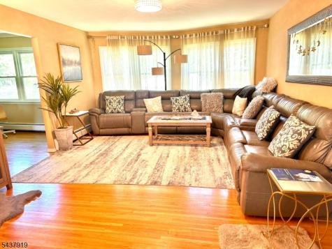 7 Doremus Drive Parsippany-troy Hills NJ 07054