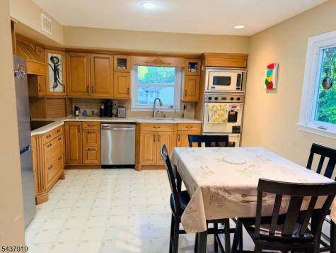 7 Doremus Drive Parsippany-troy Hills NJ 07054