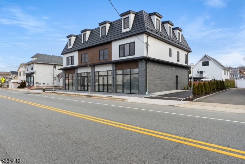 178 Newark Pompton Turnpike Little Falls NJ 07424