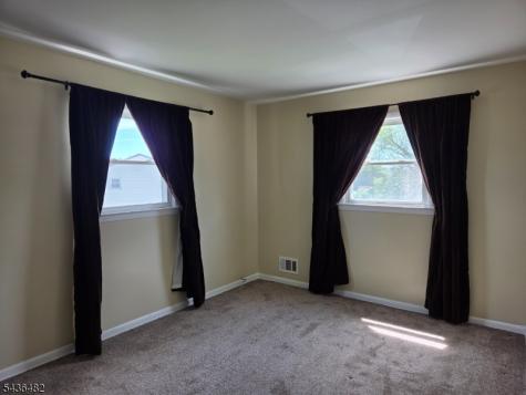 8 Chester Court Edison NJ 08817