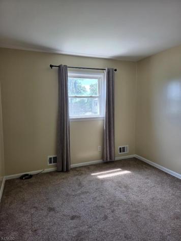 8 Chester Court Edison NJ 08817