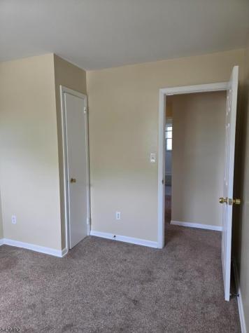 8 Chester Court Edison NJ 08817