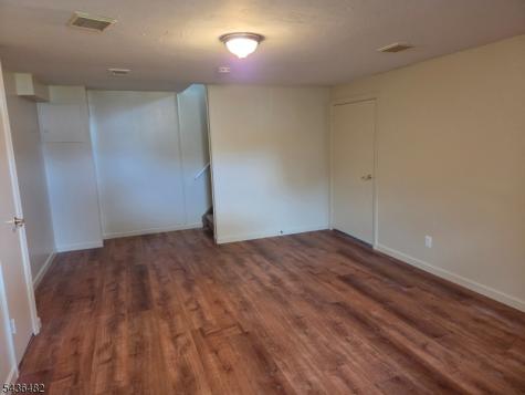 8 Chester Court Edison NJ 08817