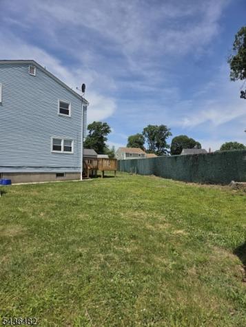 8 Chester Court Edison NJ 08817