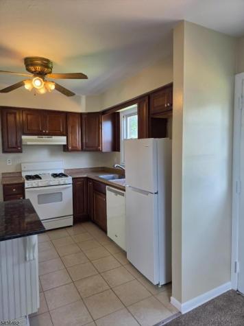8 Chester Court Edison NJ 08817