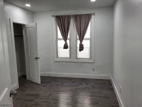 21 Oak Street East Orange NJ 07018
