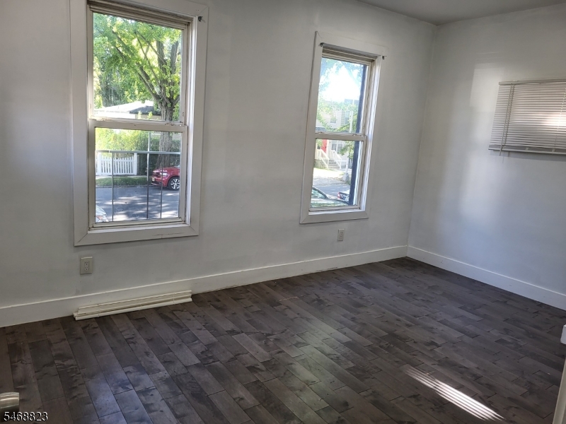 21 Oak Street East Orange NJ 07018