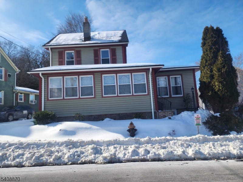 7 Lindsley Road Little Falls NJ 07424