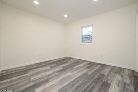 287 Orange St Apt 2 Newark NJ 07103