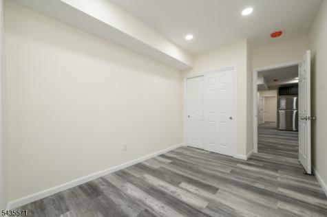 287 Orange St Apt 2 Newark NJ 07103