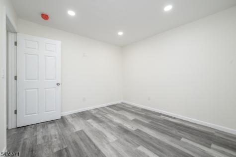287 Orange St Apt 2 Newark NJ 07103