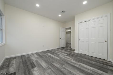 287 Orange St Apt 2 Newark NJ 07103