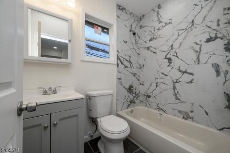 287 Orange St Apt 2 Newark NJ 07103