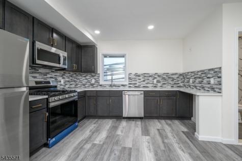 287 Orange St Apt 2 Newark NJ 07103