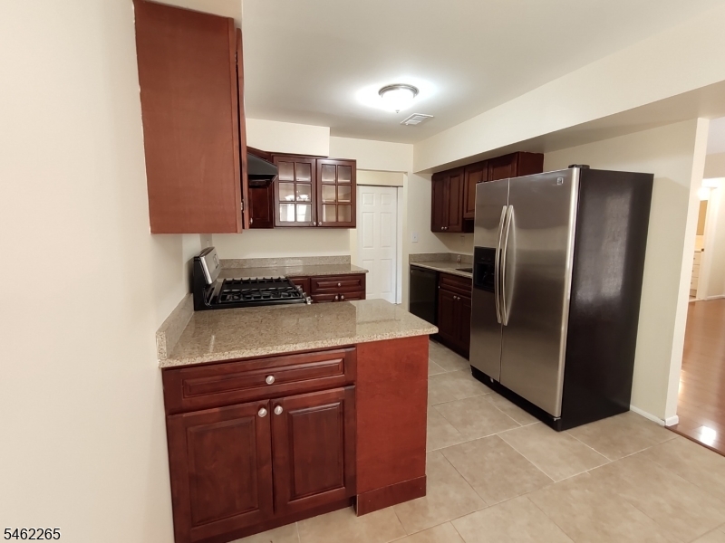 1807 Green Hollow Drive Woodbridge NJ 08830