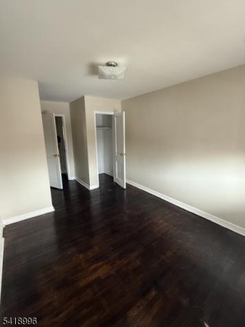 142 Tuxedo Parkway Newark NJ 07106