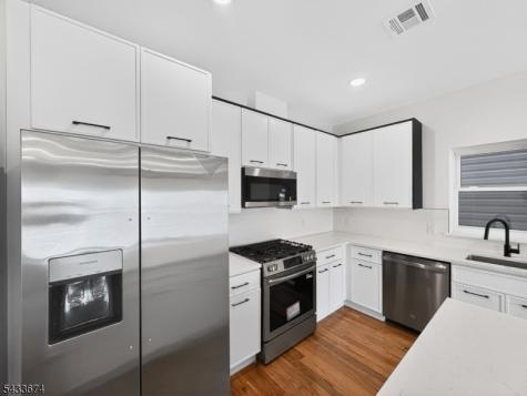 264 Hunterdon Street Newark NJ 07103