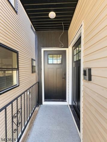 264 Hunterdon Street Newark NJ 07103
