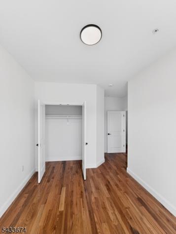 264 Hunterdon Street Newark NJ 07103
