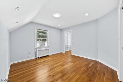 15 Nestro Road West Orange NJ 07052
