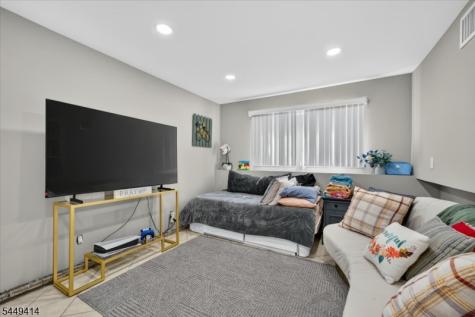 26 Cedar Drive Rochelle Park NJ 07662