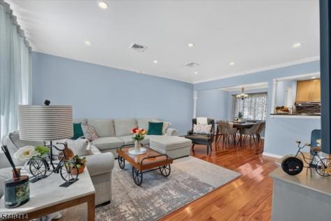 26 Cedar Drive Rochelle Park NJ 07662