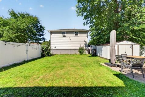 26 Cedar Drive Rochelle Park NJ 07662