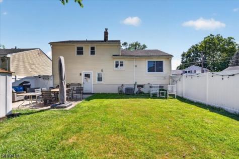 26 Cedar Drive Rochelle Park NJ 07662