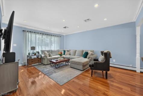 26 Cedar Drive Rochelle Park NJ 07662
