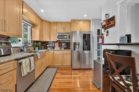26 Cedar Drive Rochelle Park NJ 07662