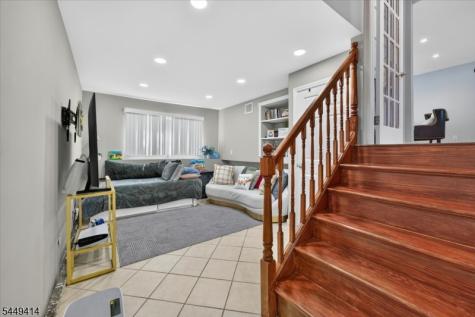 26 Cedar Drive Rochelle Park NJ 07662