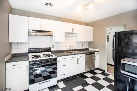 1130 Valley Road Wayne NJ 07470