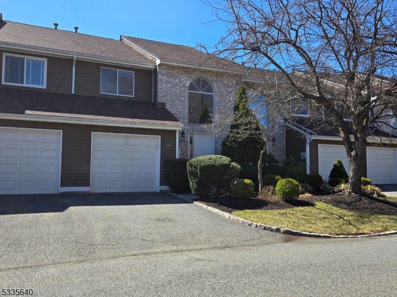 154 Castle Ridge Drive East Hanover NJ 07936