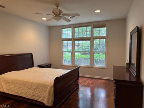 620 Turlington Court Livingston NJ 07039