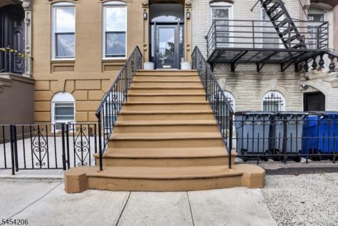540 Bramhall Avenue Jersey City NJ 07304