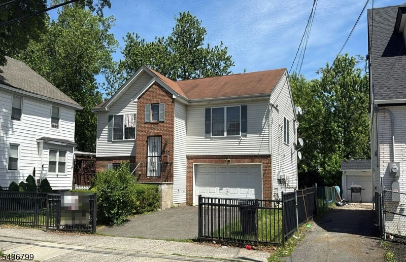 116 Columbia Avenue Newark NJ 07106