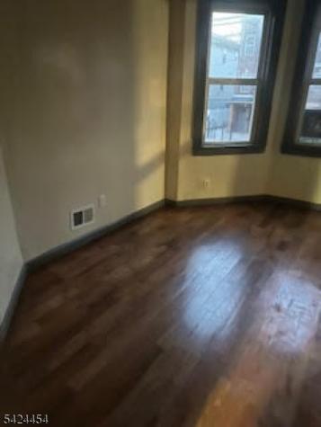102 S 12th Street Newark NJ 07107