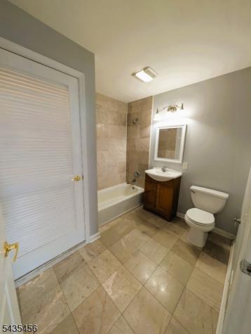 19 Market Paterson NJ 07501