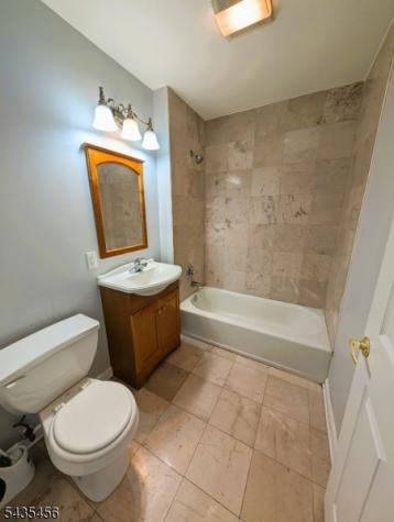 19 Market Paterson NJ 07501