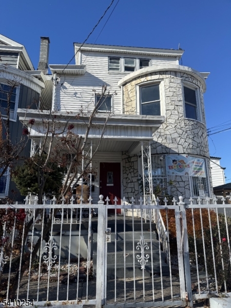 624 Madison Avenue Paterson NJ 07514