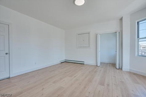 520 E Jersey Street Elizabeth NJ 07206