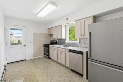 15 Emmet Avenue Morris NJ 07960
