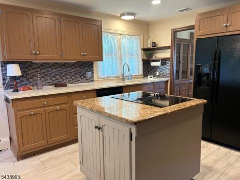 106 Liggett Boulevard Pohatcong NJ 08865