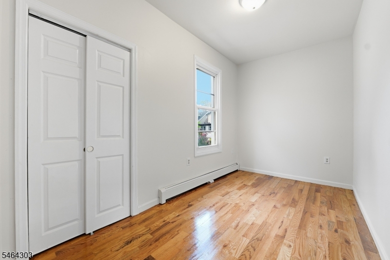 231 Renner Avenue Newark NJ 07112
