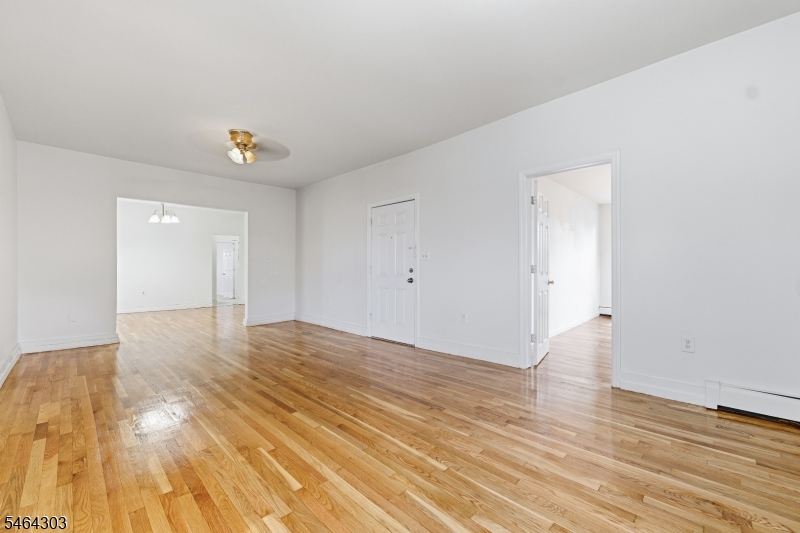 231 Renner Avenue Newark NJ 07112