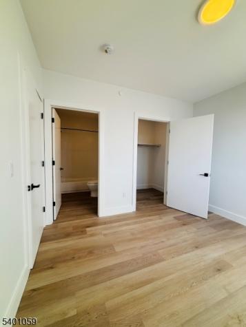 39 Madison Street Newark NJ 07105