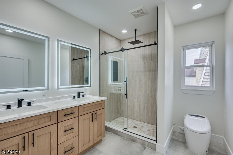 18 Regent Street North Plainfield NJ 07060