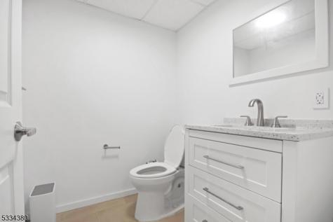 519 E Shore Trail Byram NJ 07871